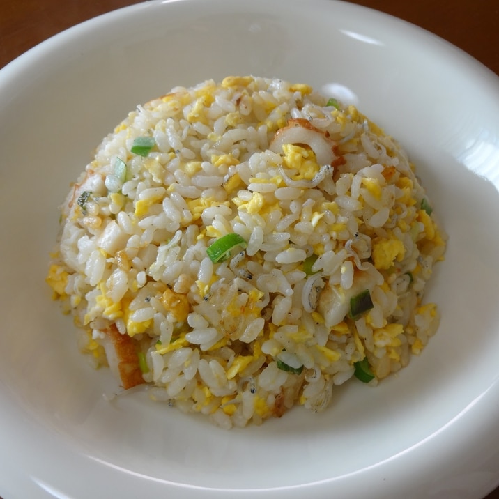 お昼に簡単 しらすチャーハン レシピ 作り方 By みーちゃん6914 楽天レシピ